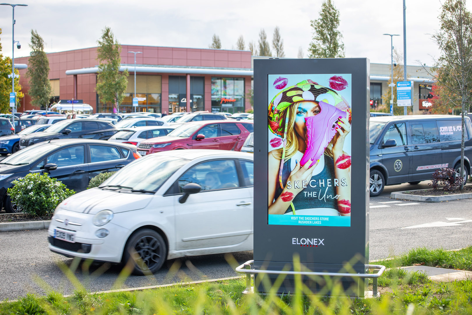 New DOOH Network Launched at Rushden Lakes in Northamptonshire